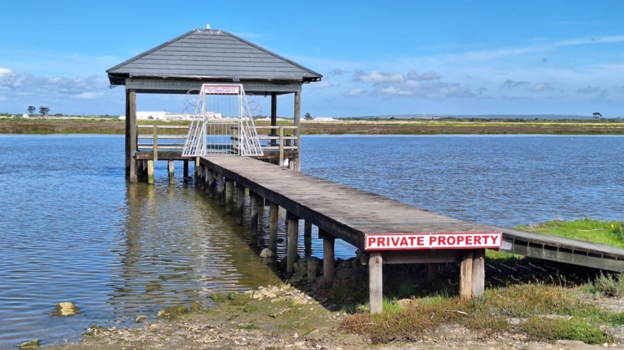 1 Bedroom Property for Sale in Velddrif Western Cape